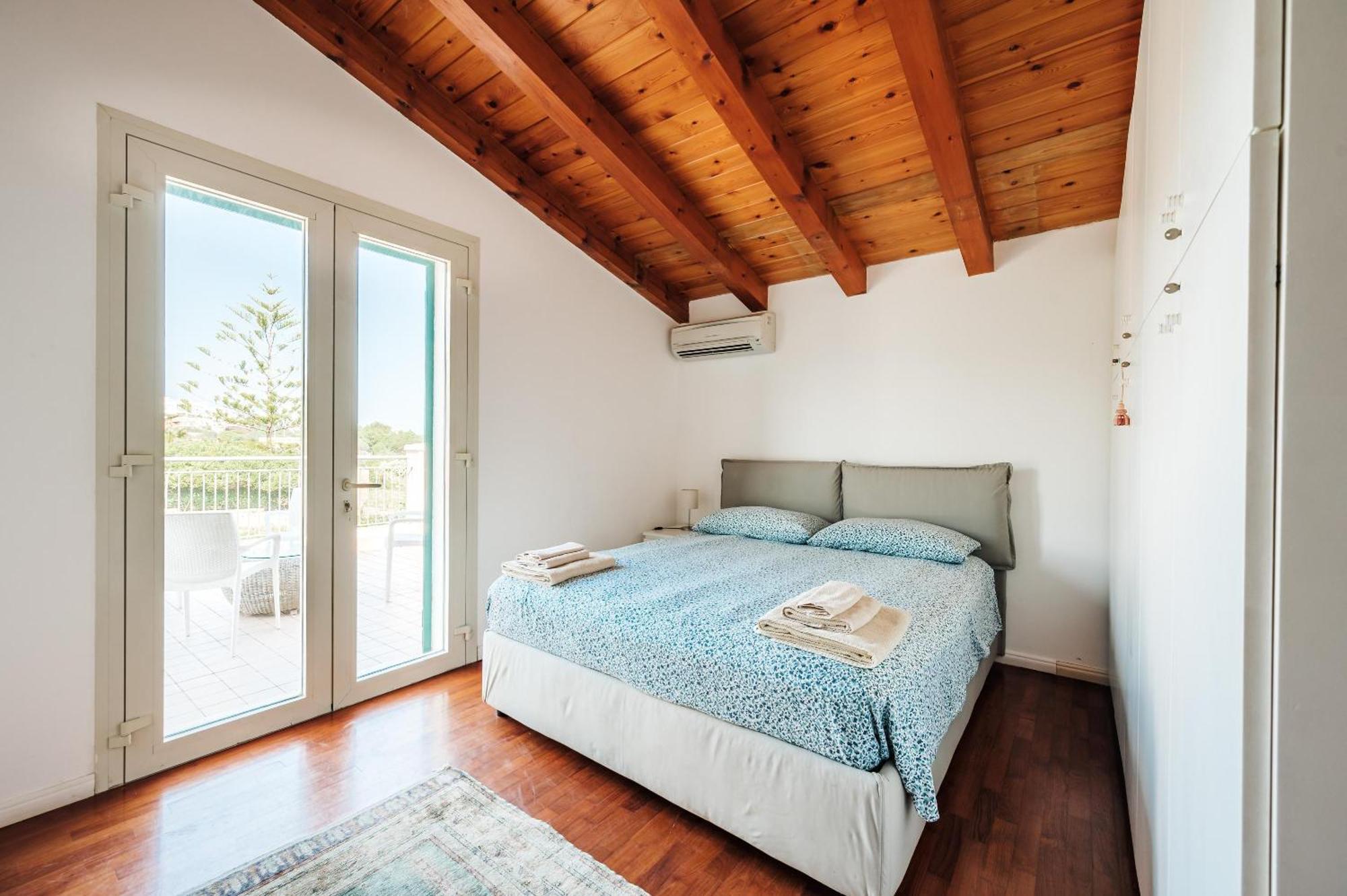 Fronte Spiaggia Zoe Villa Augusta Exterior photo
