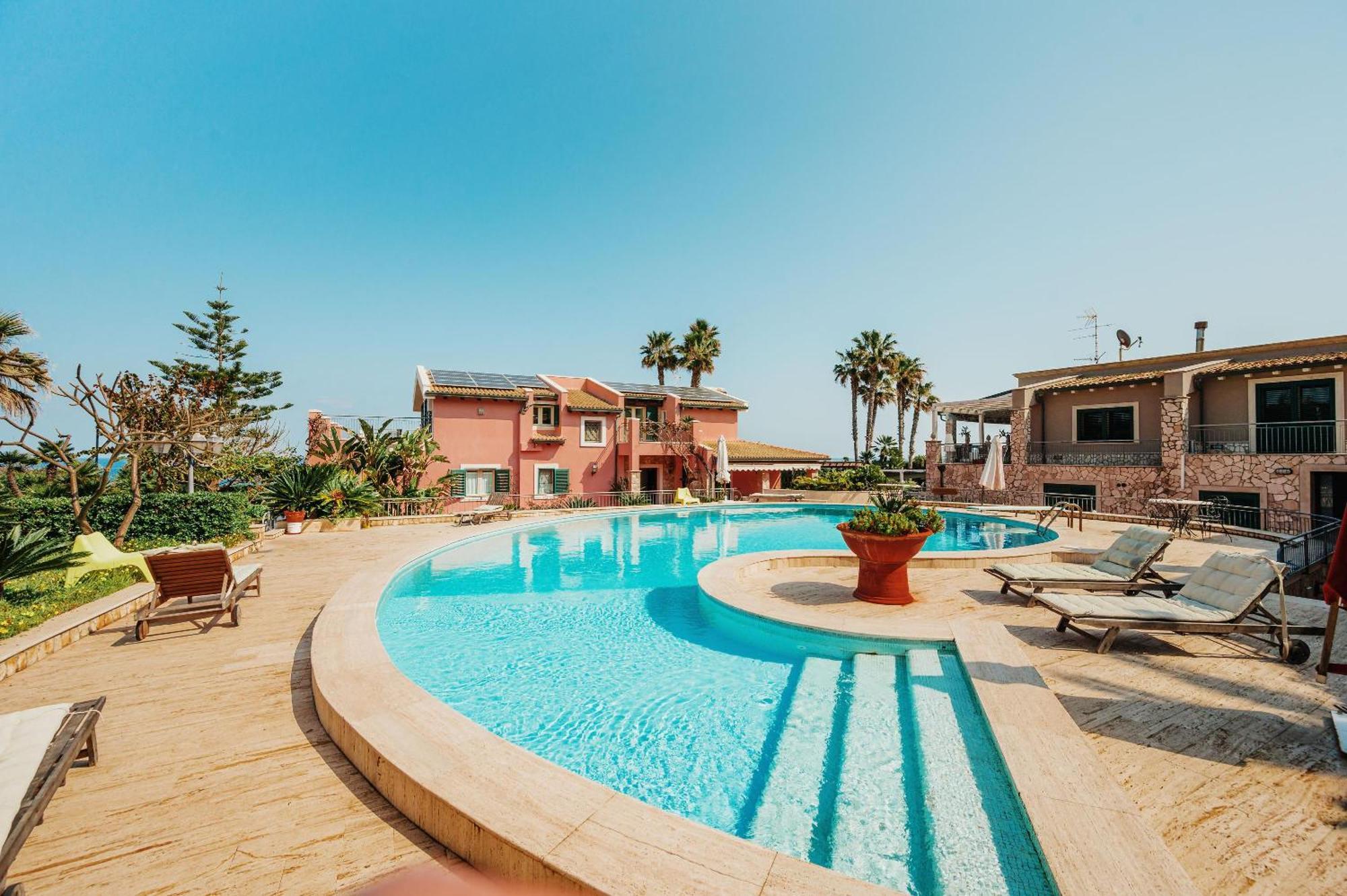 Fronte Spiaggia Zoe Villa Augusta Exterior photo